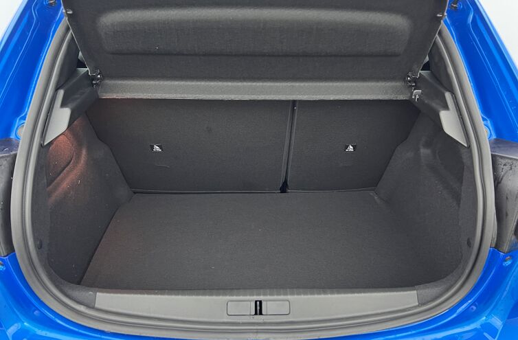 PEUGEOT 208 Berline Hybride Essence