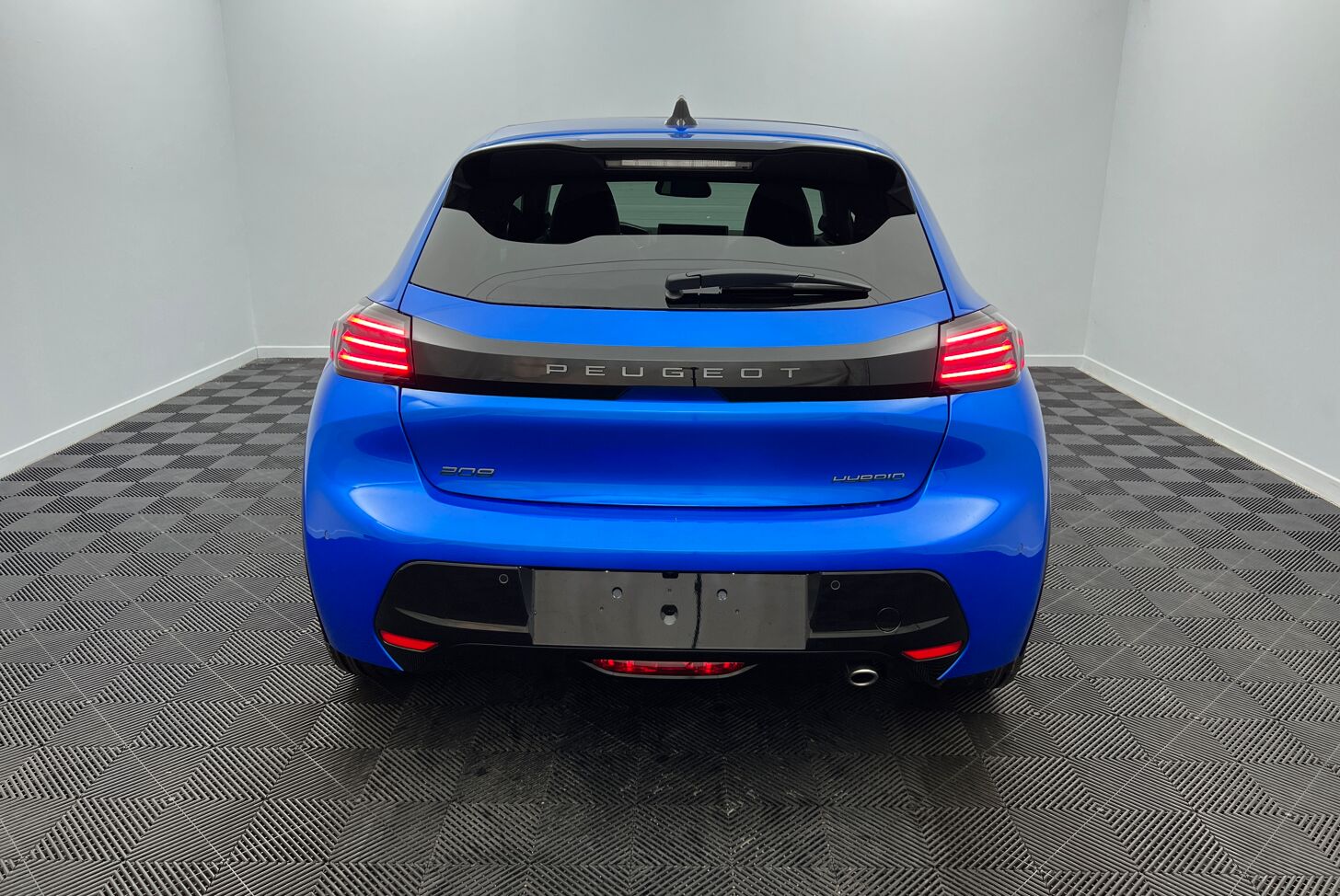PEUGEOT 208 Berline Hybride Essence