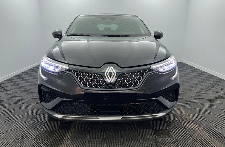 RENAULT Arkana SUV Hybride Essence
