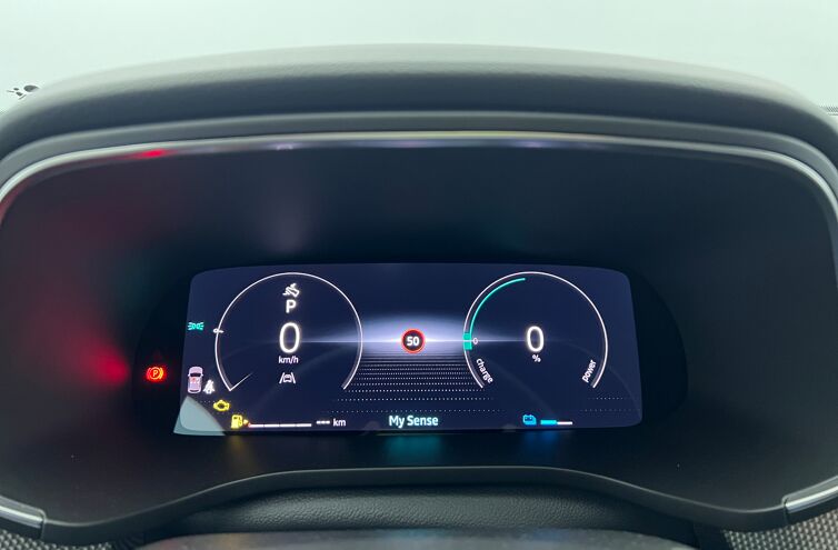 RENAULT Arkana SUV Hybride Essence