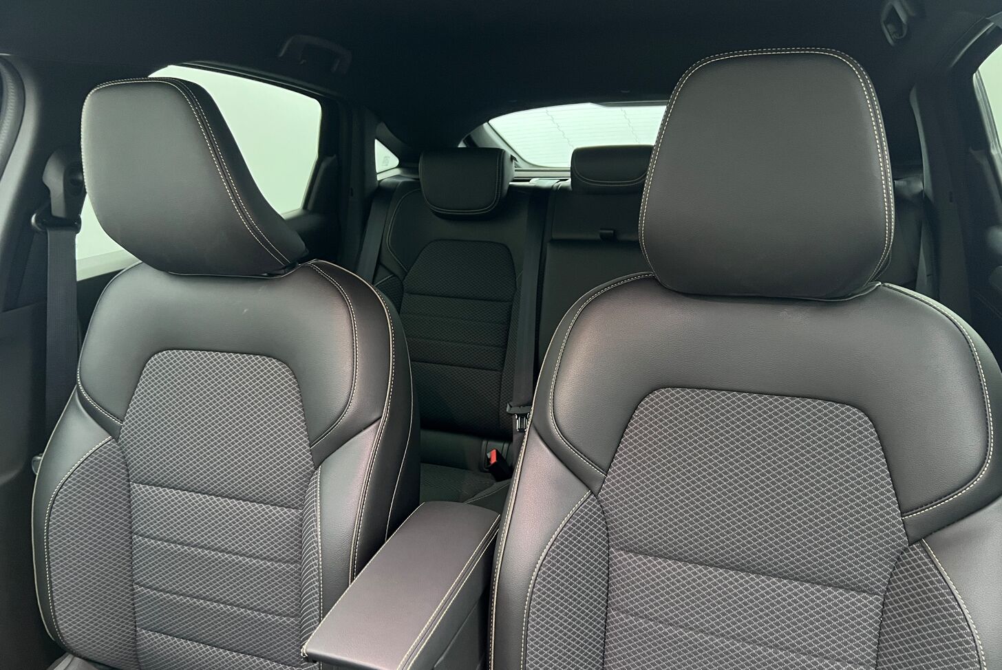 RENAULT Arkana SUV Hybride Essence