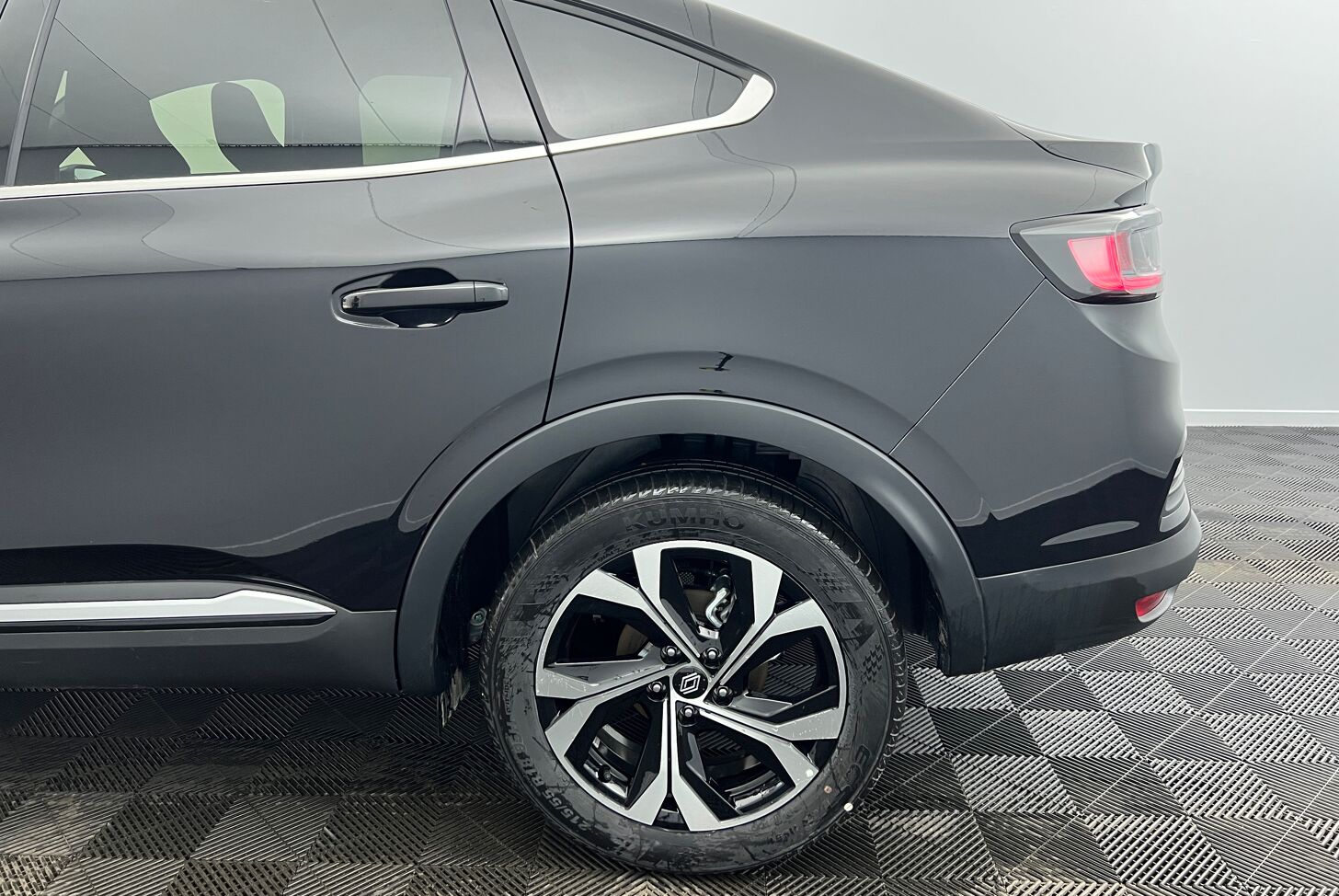 RENAULT Arkana SUV Hybride Essence