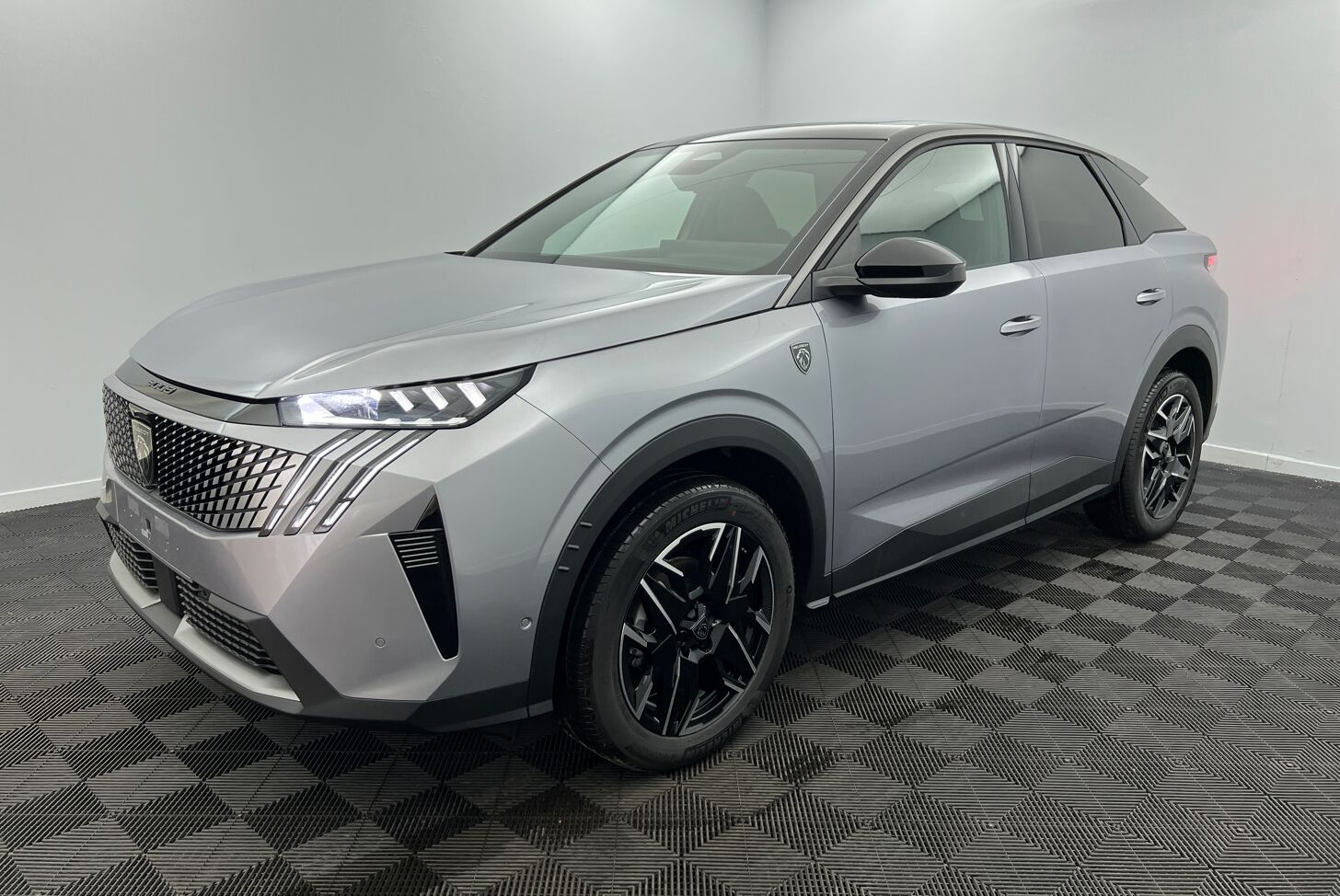 PEUGEOT 3008 SUV Hybride Essence