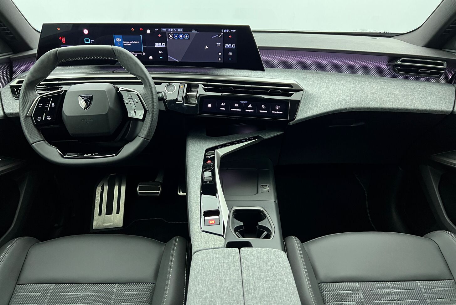 PEUGEOT 3008 SUV Hybride Essence