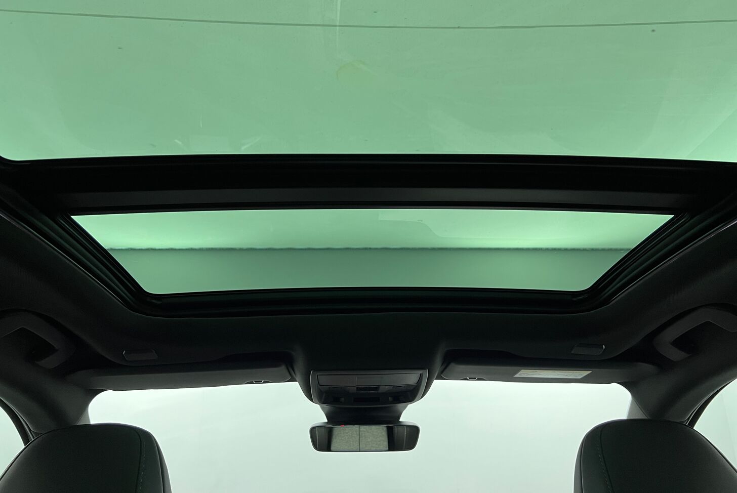 PEUGEOT 3008 SUV Hybride Essence