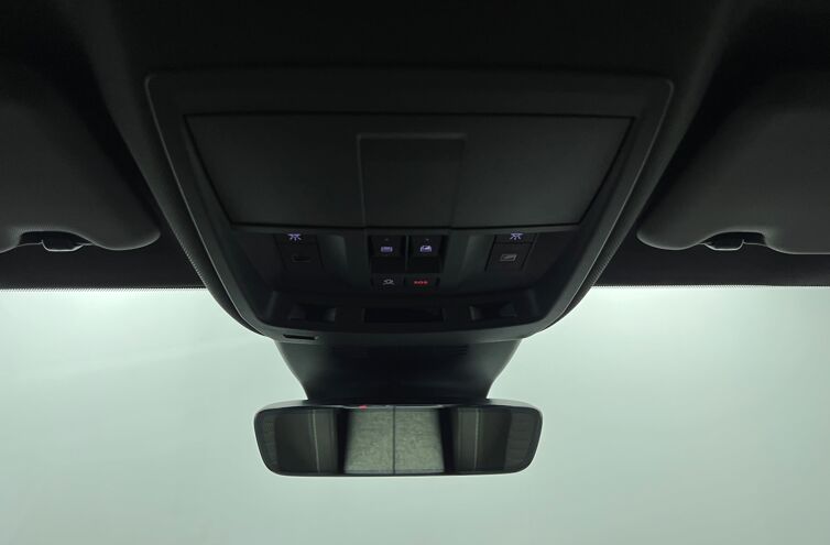 PEUGEOT 3008 SUV Hybride Essence
