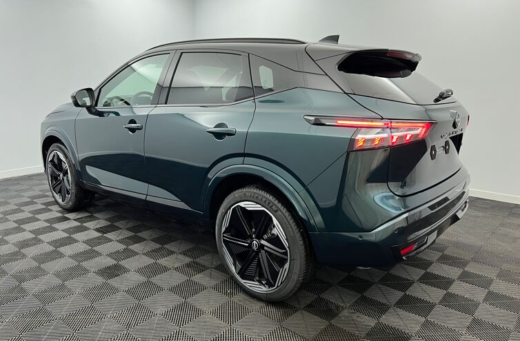 NISSAN Qashqai SUV Hybride Essence