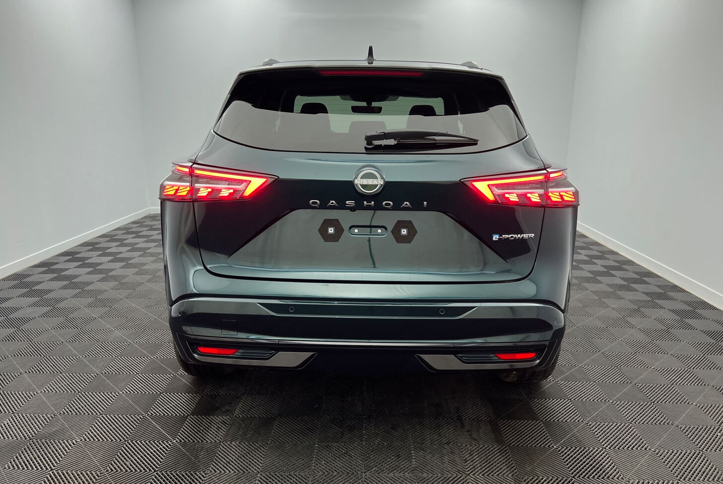 NISSAN Qashqai SUV Hybride Essence