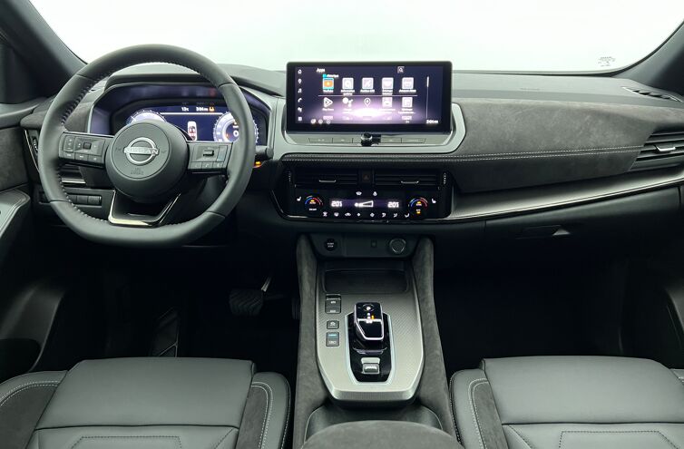 NISSAN Qashqai SUV Hybride Essence
