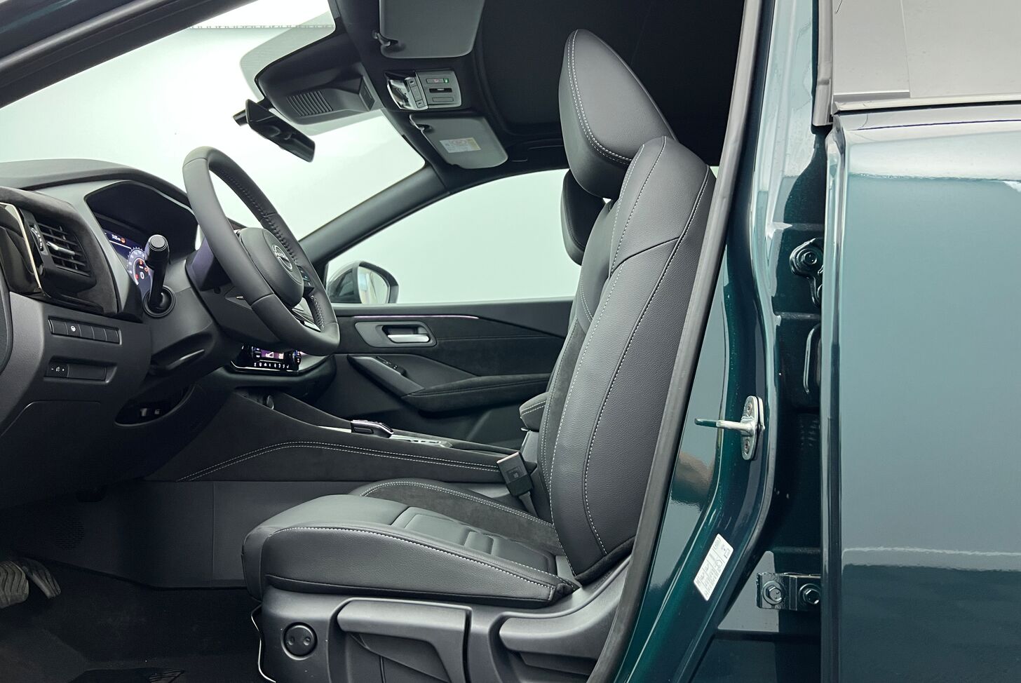 NISSAN Qashqai SUV Hybride Essence