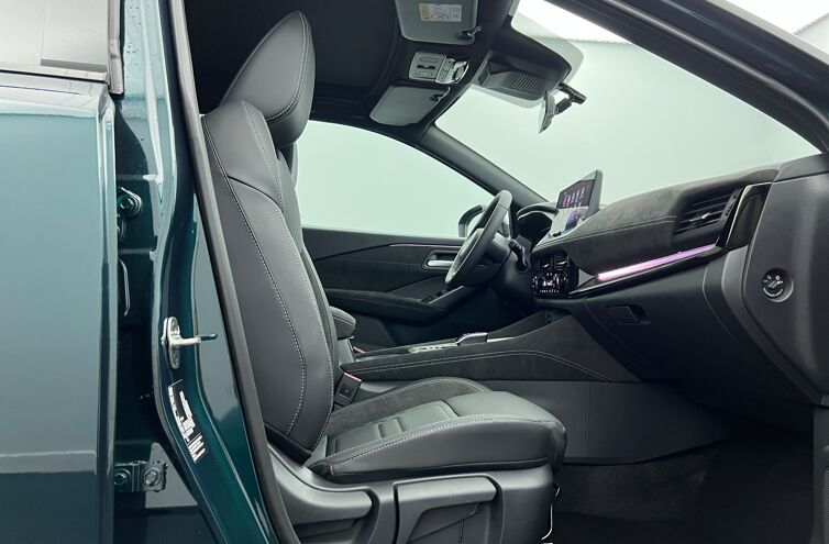 NISSAN Qashqai SUV Hybride Essence