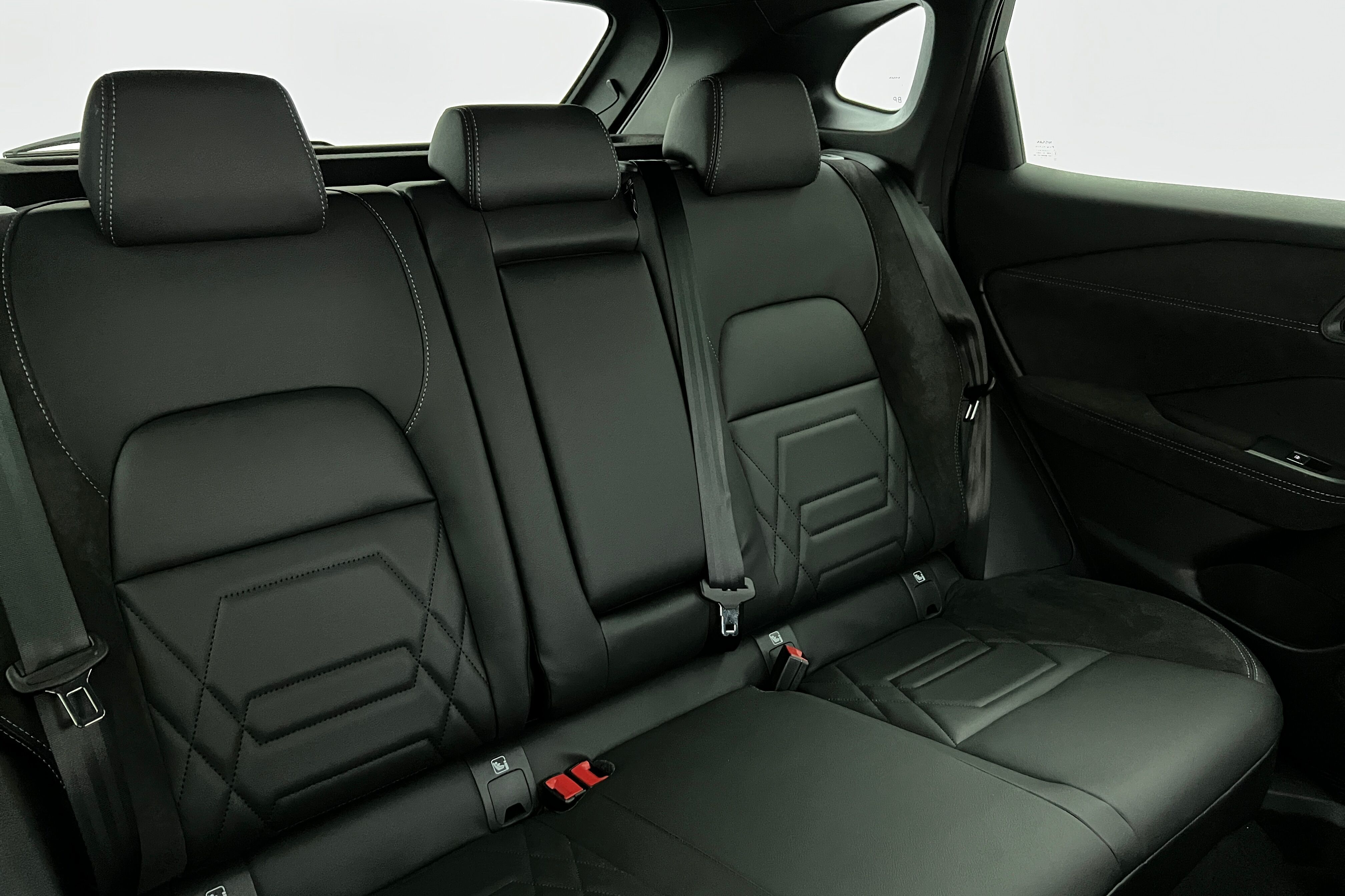 NISSAN Qashqai SUV Hybride — photo 14