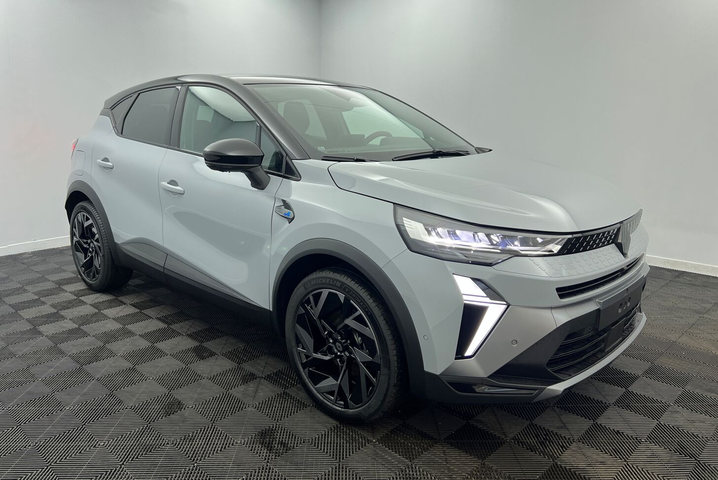 RENAULT Captur SUV Hybride Essence