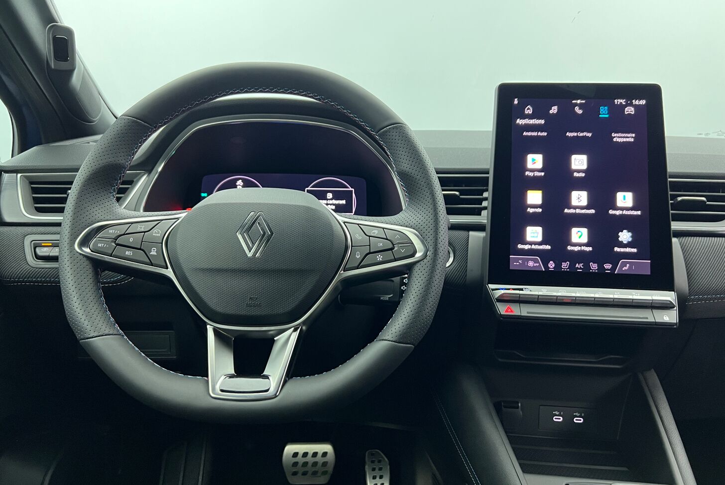 RENAULT Captur SUV Hybride Essence
