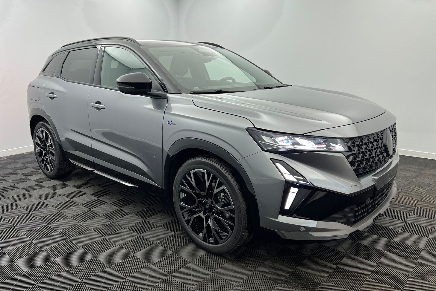 RENAULT Austral SUV Hybride Essence