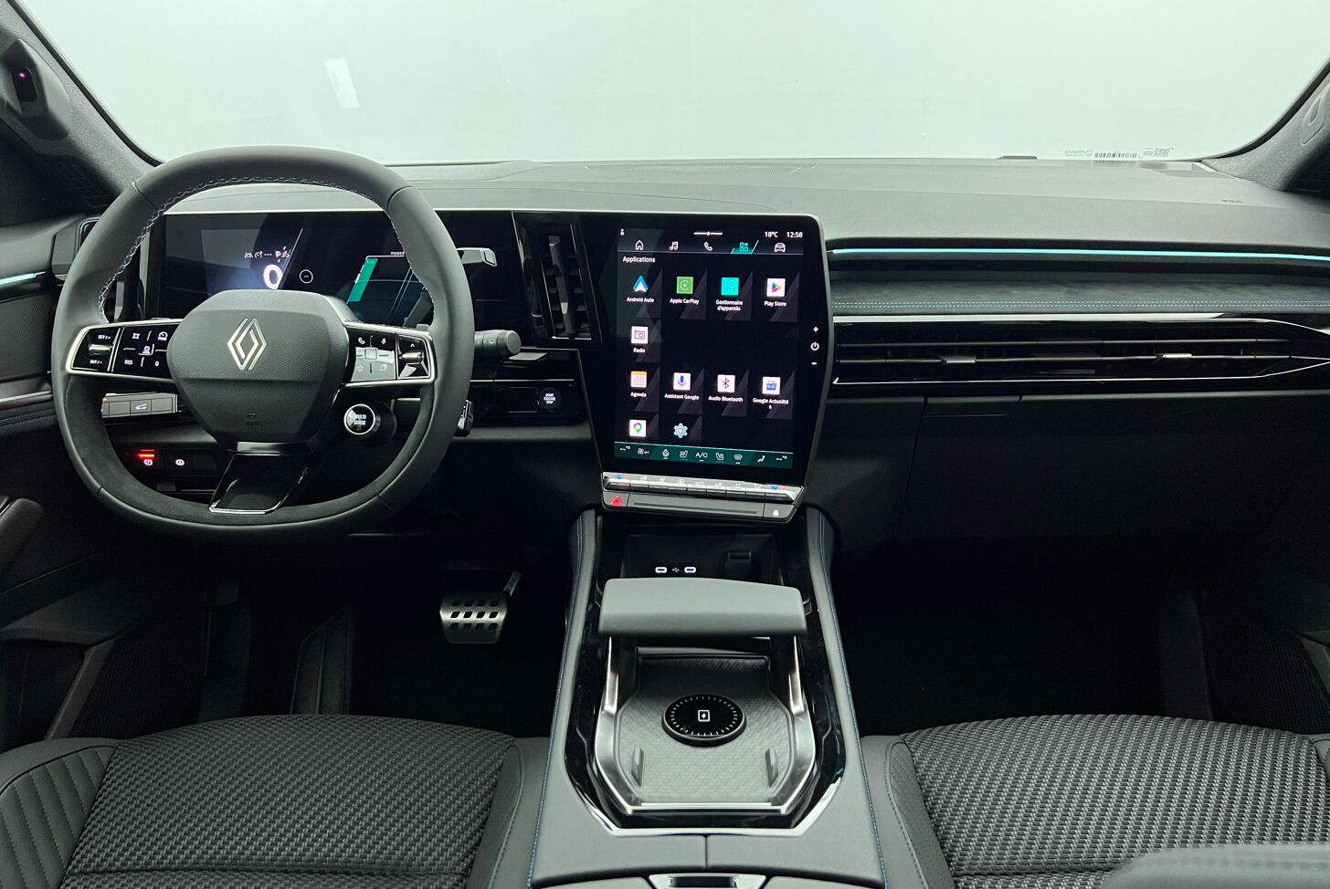 RENAULT Austral SUV Hybride Essence