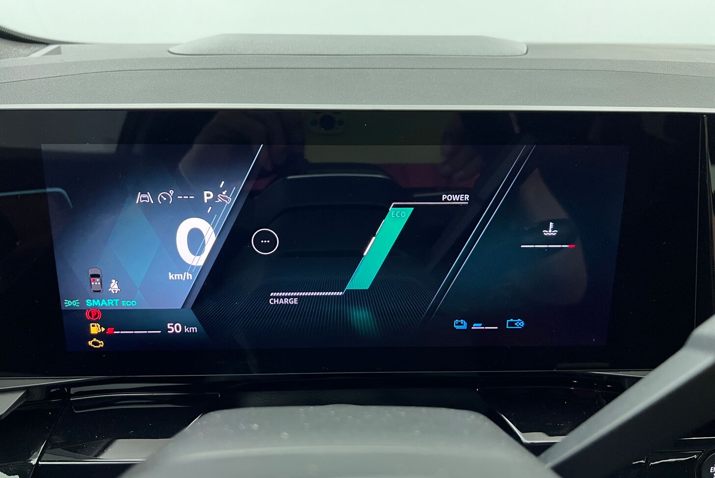 RENAULT Austral SUV Hybride Essence