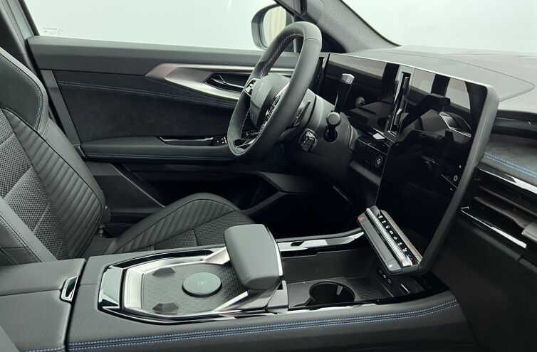 RENAULT Austral SUV Hybride Essence