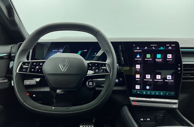 RENAULT Austral SUV Hybride Essence