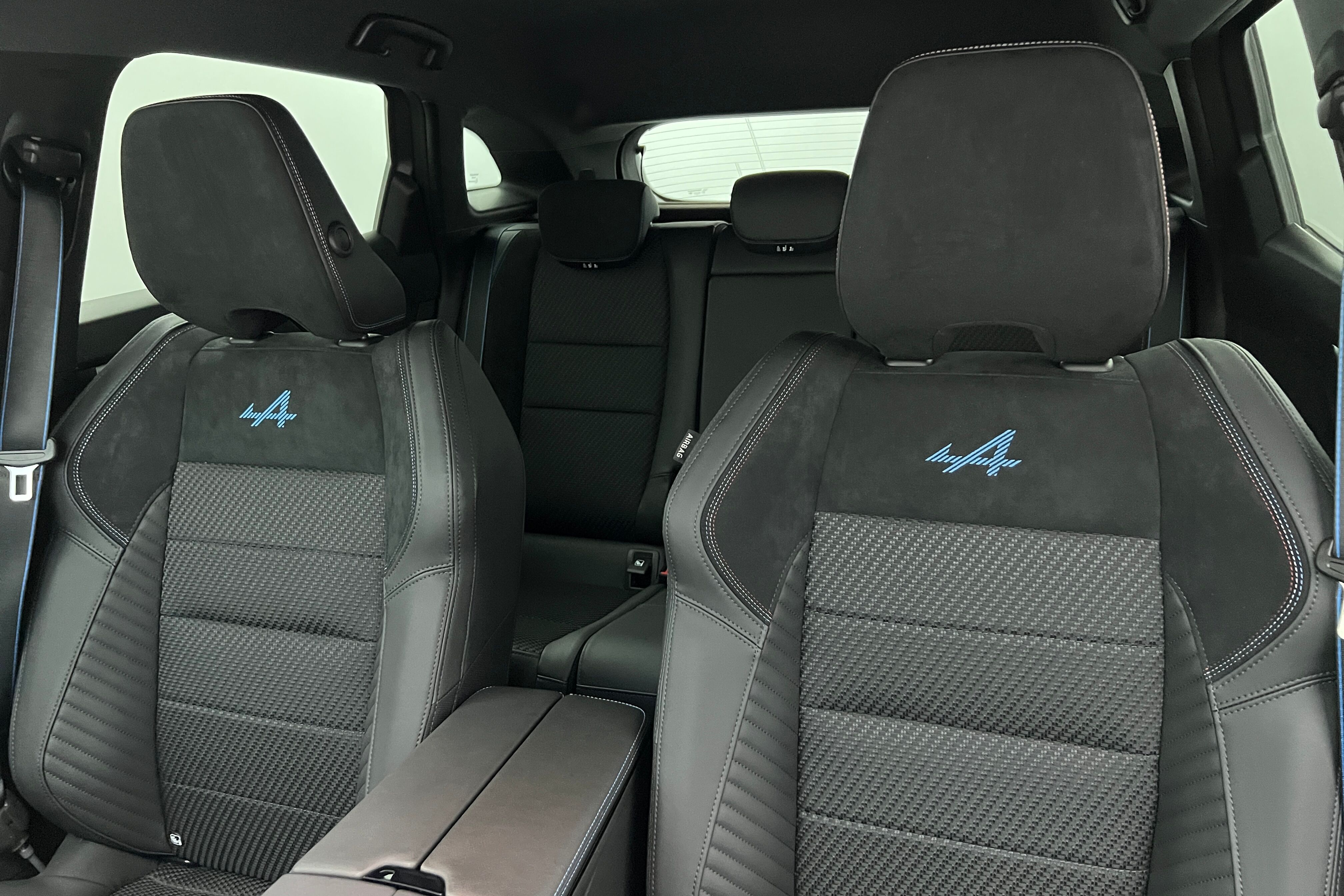 RENAULT Austral SUV Hybride — photo 11