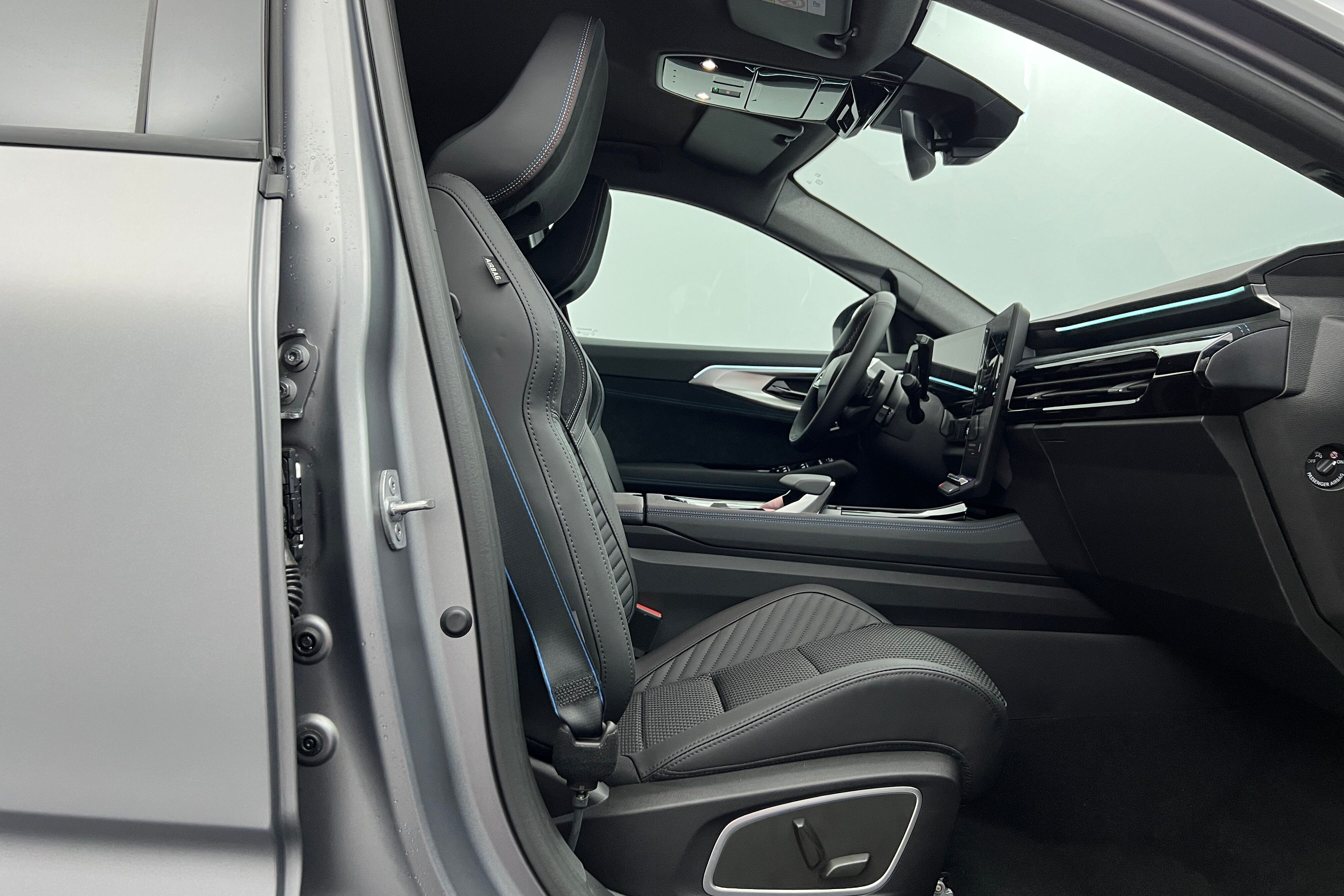 RENAULT Austral SUV Hybride — photo 13