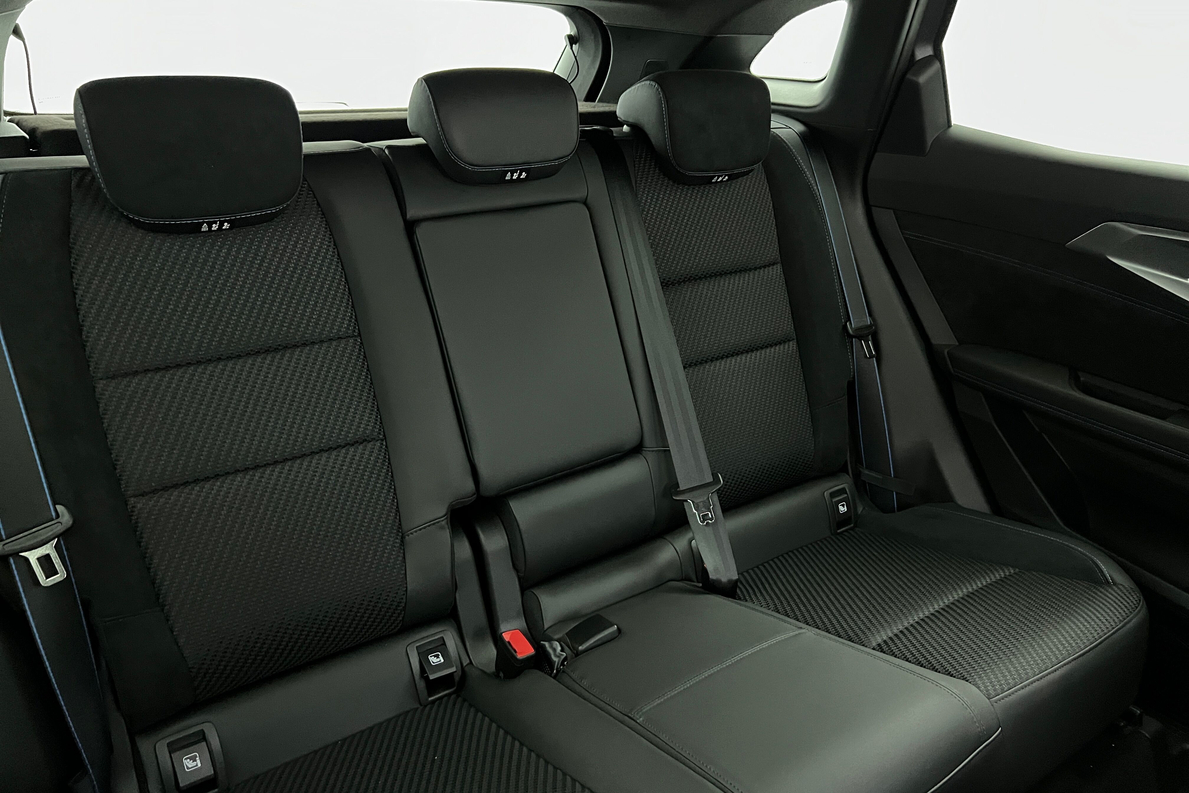RENAULT Austral SUV Hybride — photo 14