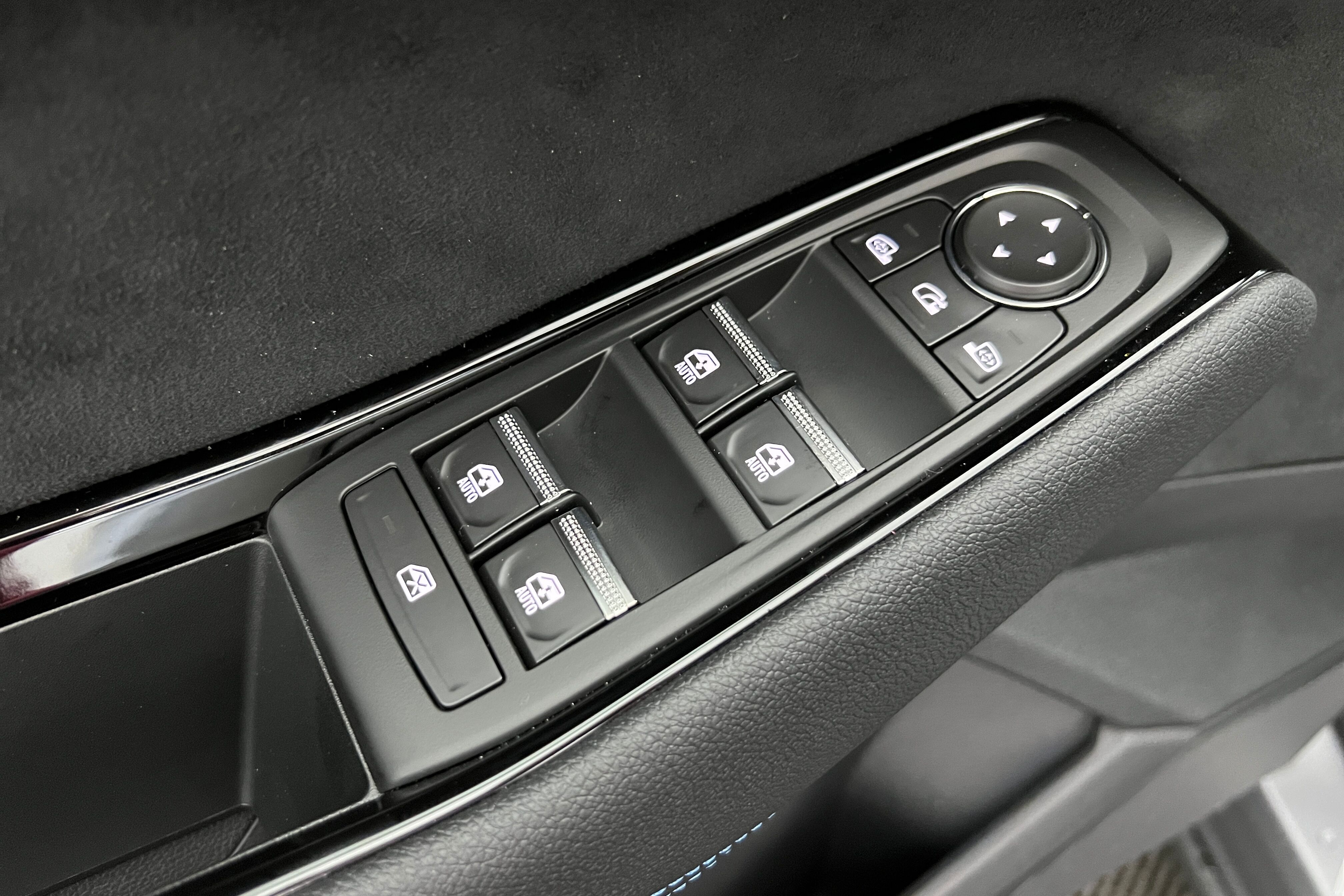 RENAULT Austral SUV Hybride — photo 15