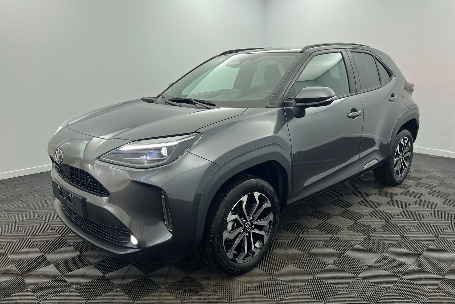 TOYOTA Yaris Cross SUV Hybride Essence