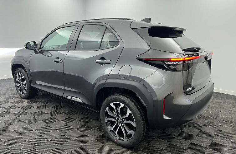 TOYOTA Yaris Cross SUV Hybride Essence