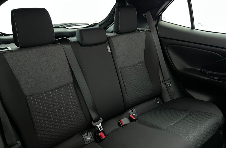 TOYOTA Yaris Cross SUV Hybride Essence