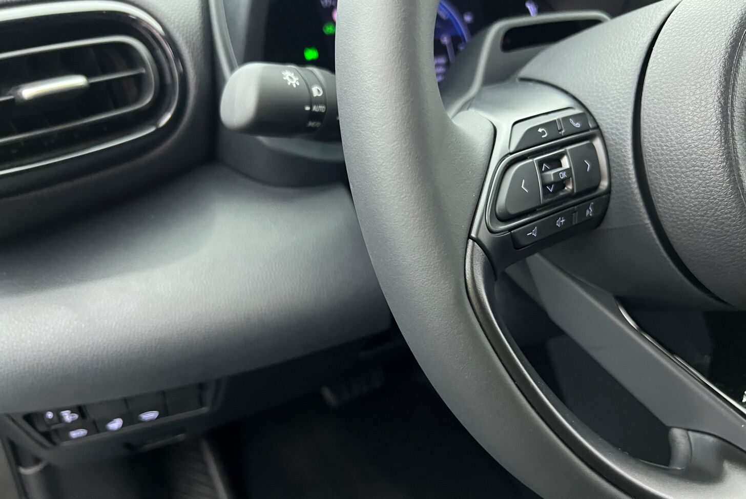TOYOTA Yaris Cross SUV Hybride Essence