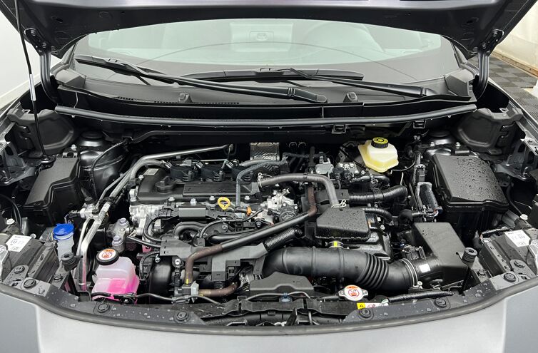 TOYOTA Yaris Cross SUV Hybride Essence