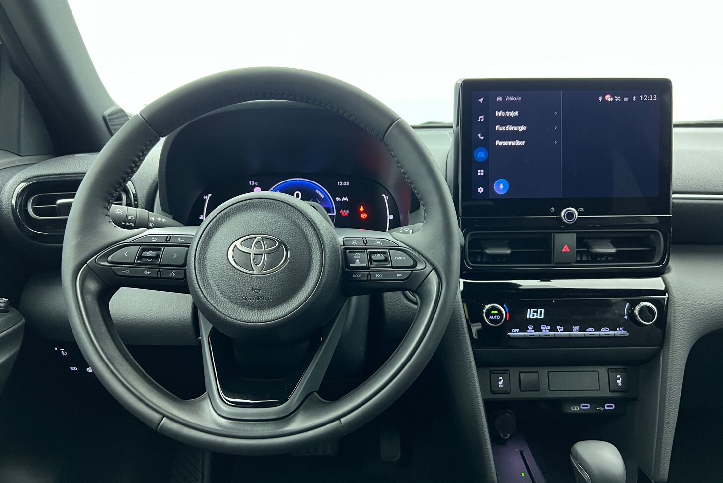 TOYOTA Yaris Cross SUV Hybride Essence