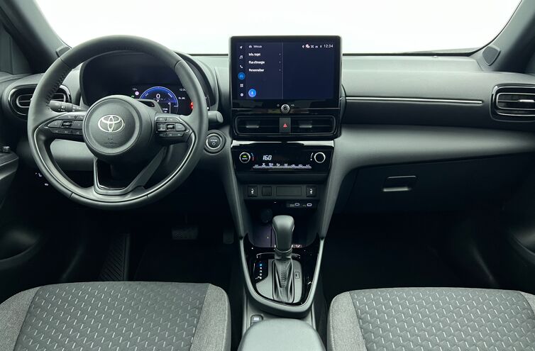TOYOTA Yaris Cross SUV Hybride Essence
