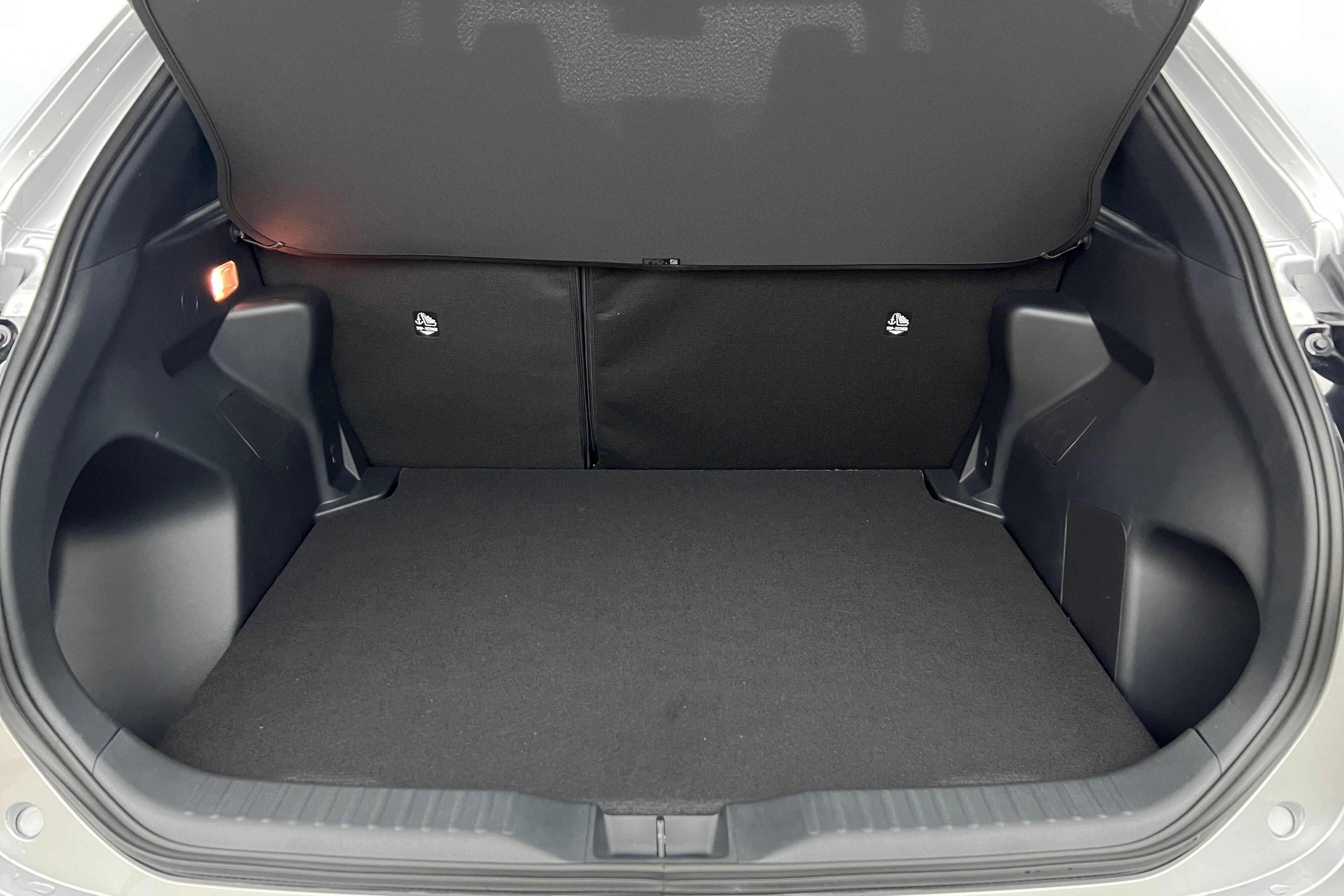 TOYOTA Yaris Cross SUV Hybride — photo 18