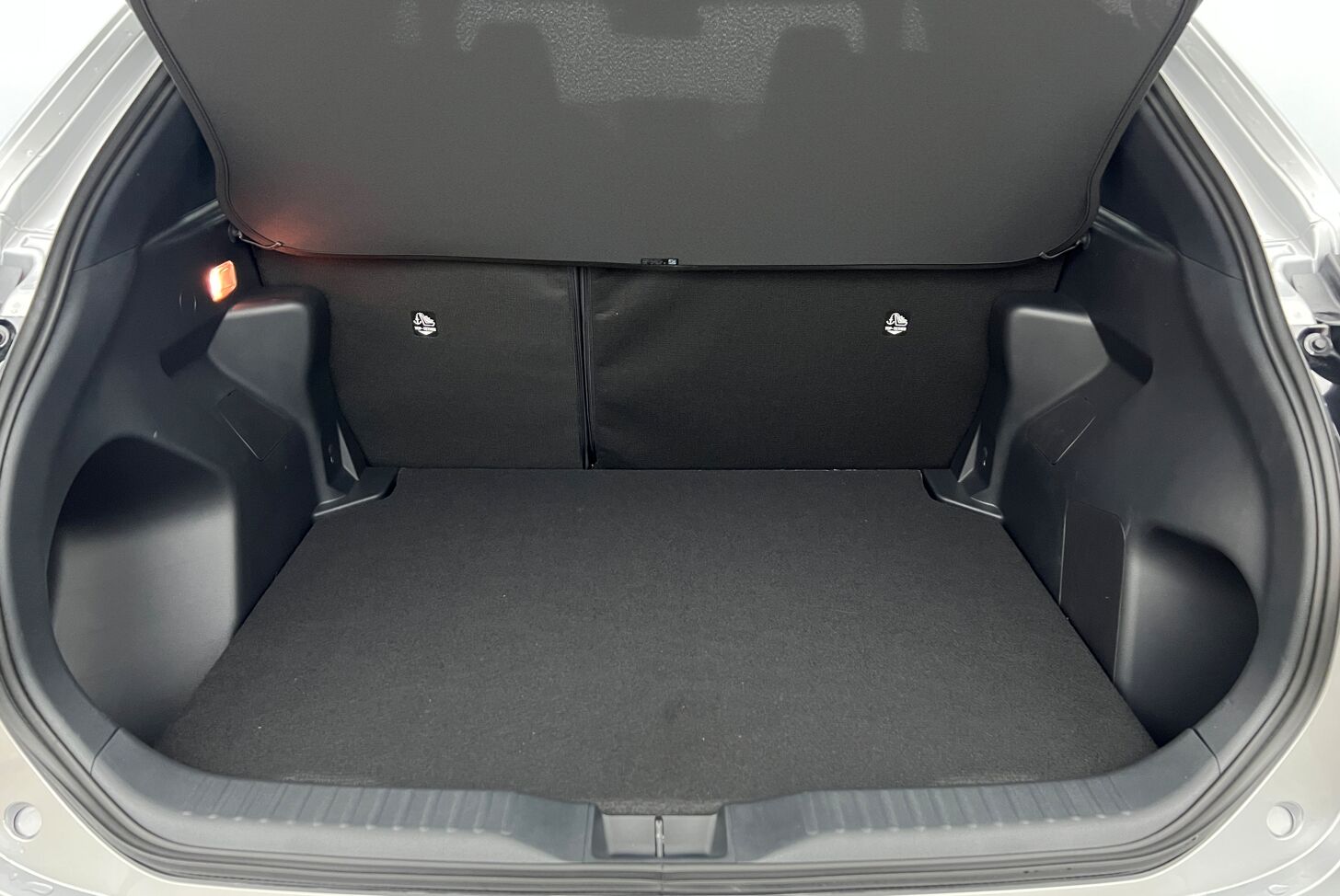TOYOTA Yaris Cross SUV Hybride Essence