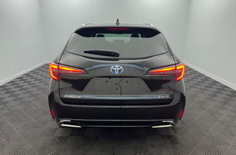TOYOTA Corolla Touring Sports Break Hybride Essence