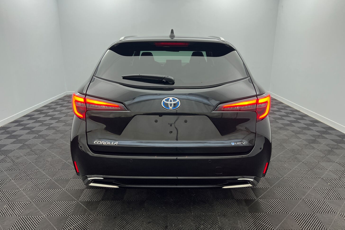 TOYOTA Corolla Touring Sports Break Hybride Essence