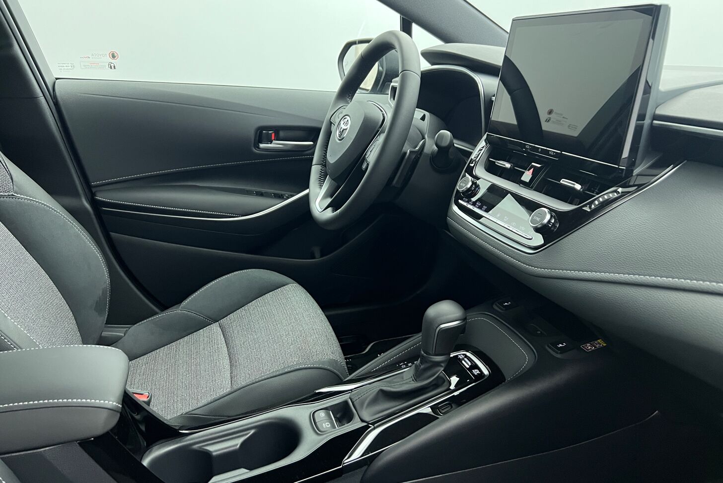 TOYOTA Corolla Touring Sports Break Hybride Essence