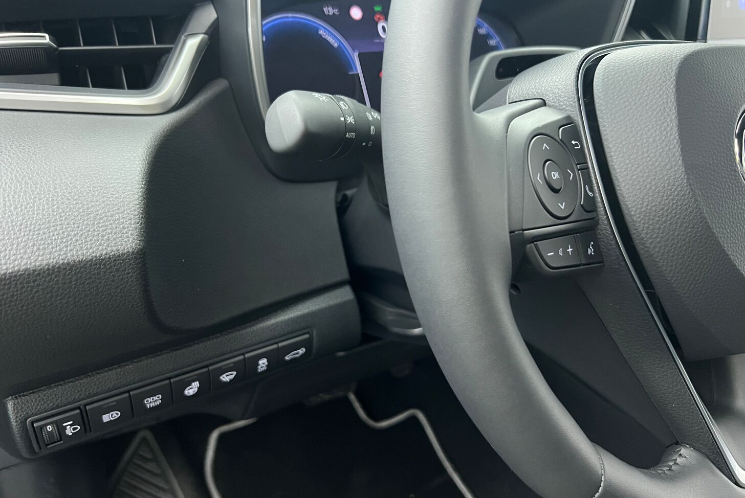 TOYOTA Corolla Touring Sports Break Hybride Essence