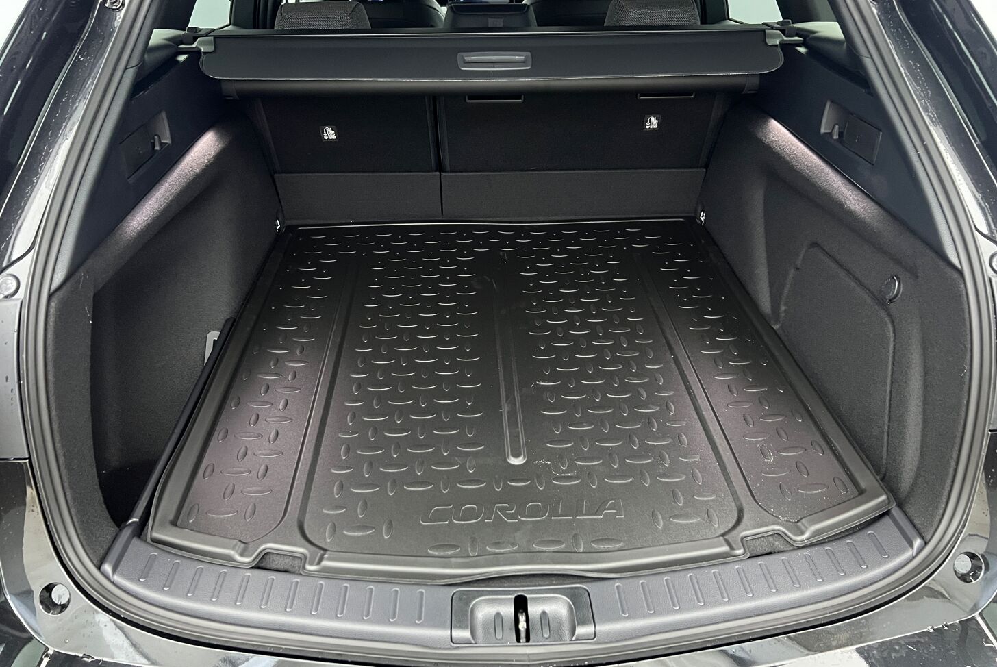TOYOTA Corolla Touring Sports Break Hybride Essence