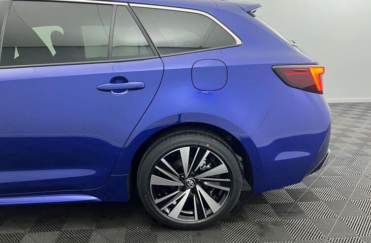 TOYOTA Corolla Touring Sports Break Hybride Essence
