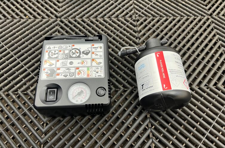 TOYOTA Corolla Touring Sports Break Hybride Essence