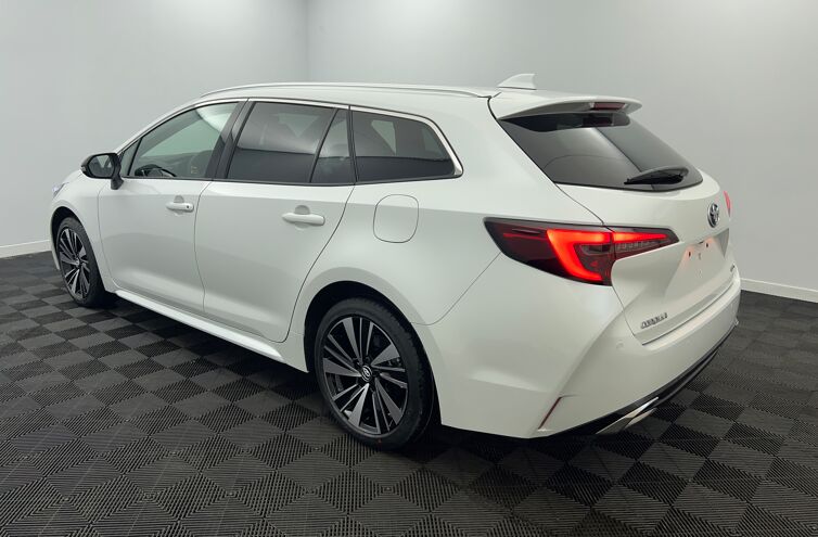 TOYOTA Corolla Touring Sports Break Hybride Essence