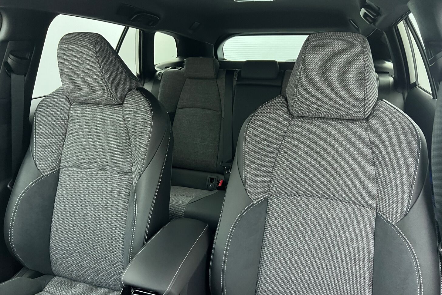 TOYOTA Corolla Touring Sports Break Hybride Essence