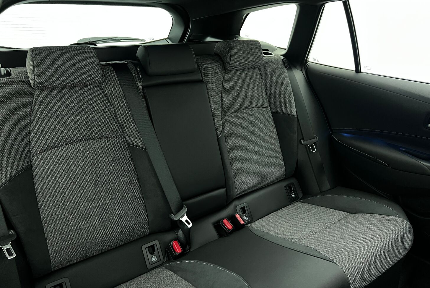 TOYOTA Corolla Touring Sports Break Hybride Essence