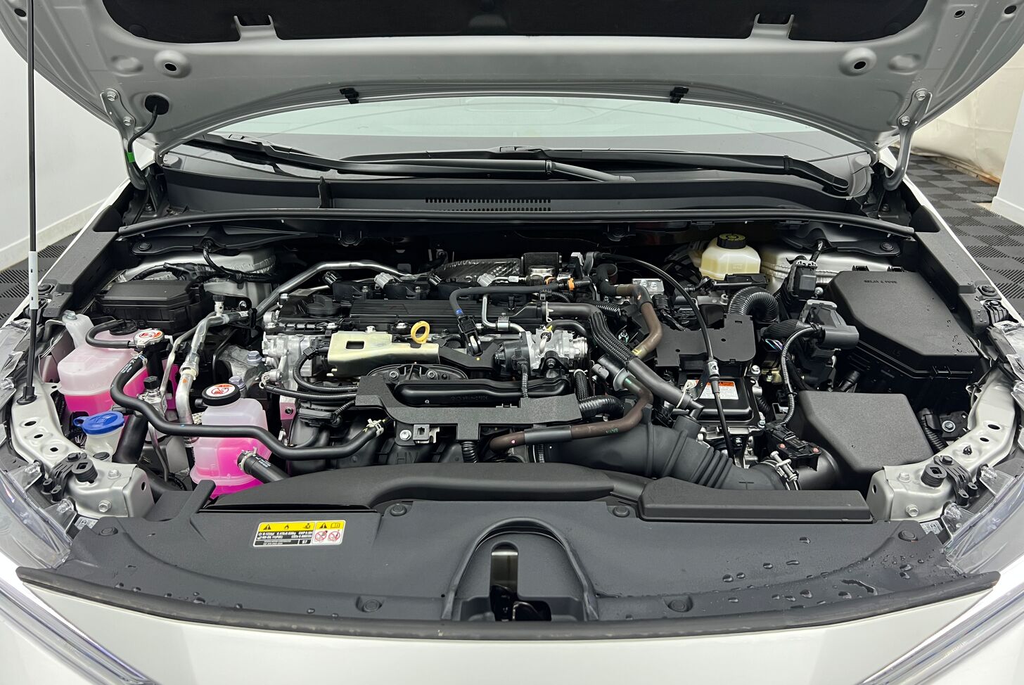 TOYOTA Corolla Touring Sports Break Hybride Essence