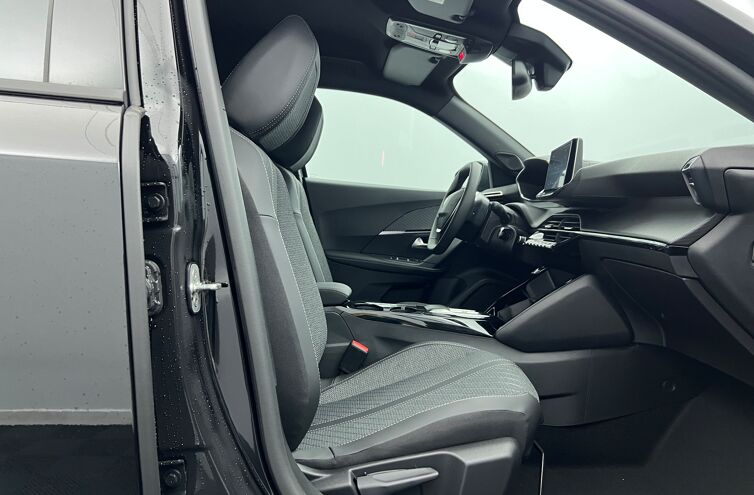 PEUGEOT 2008 SUV Hybride Essence