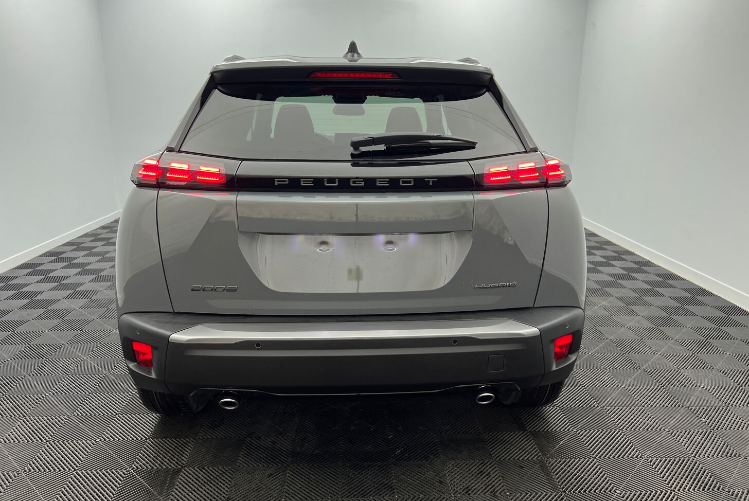 PEUGEOT 2008 SUV Hybride Essence
