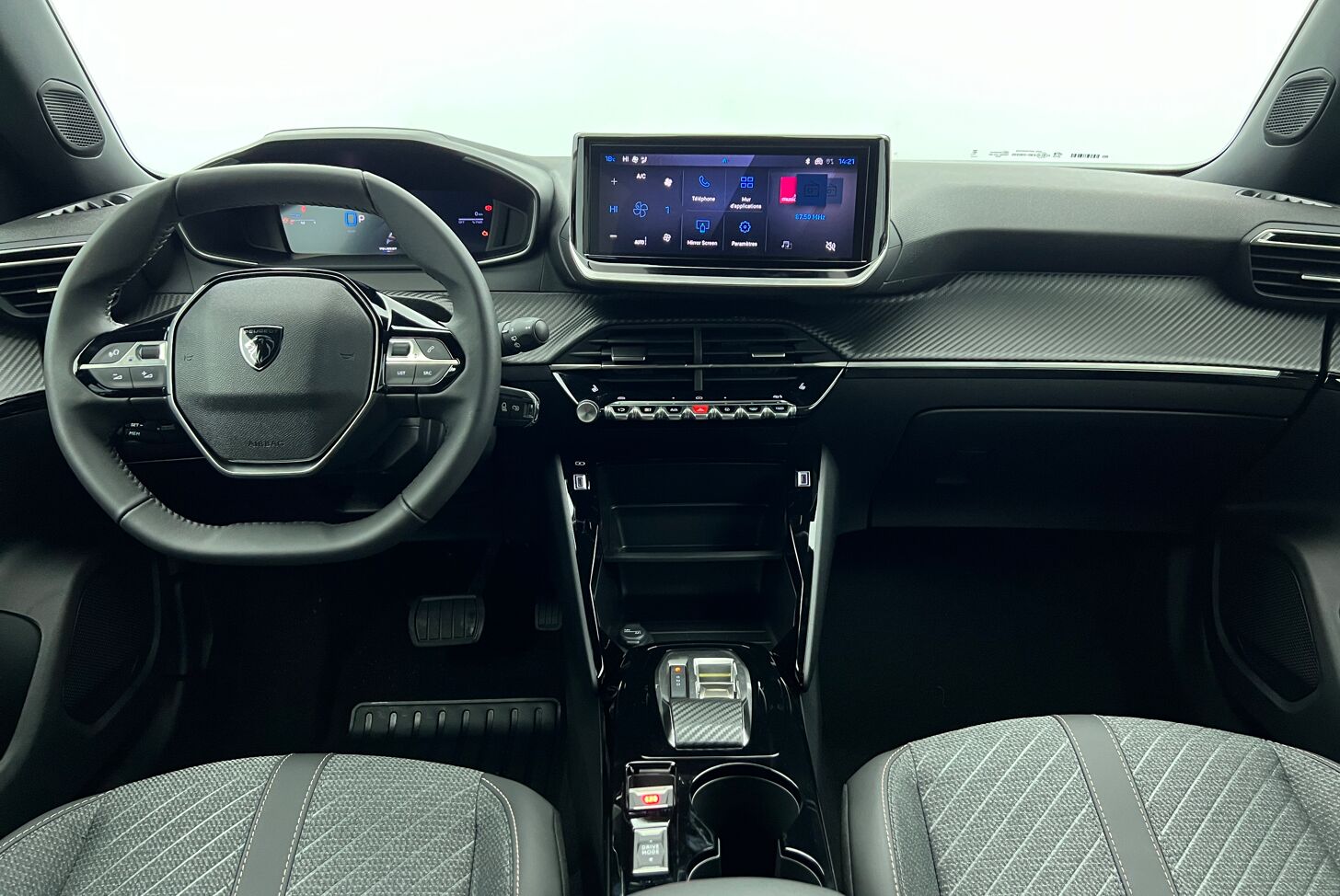 PEUGEOT 2008 SUV Hybride Essence